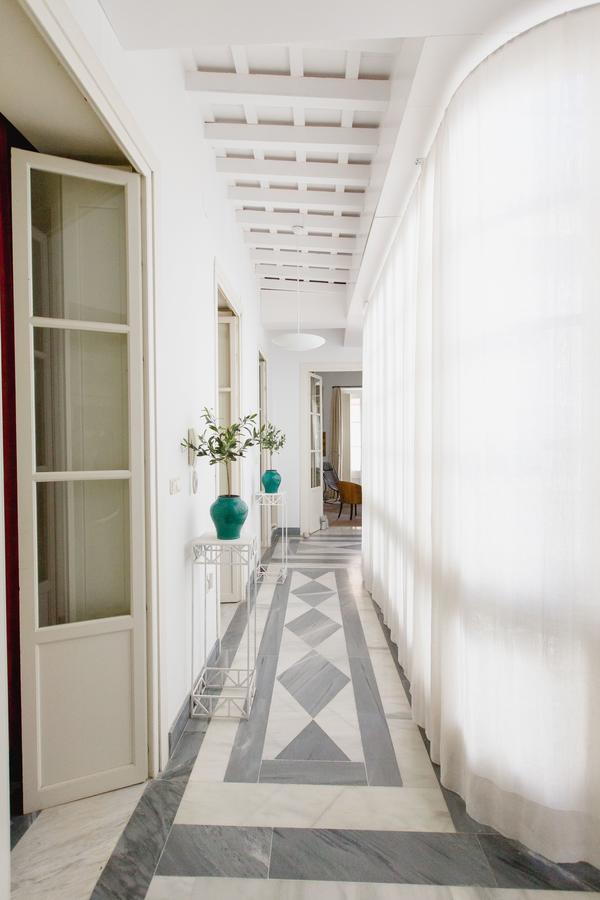Apartamentos La Botanica, 카디스 외부 사진